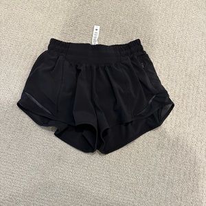Lululemon Hotty Hot Shorts in black. Size 2. 2” length